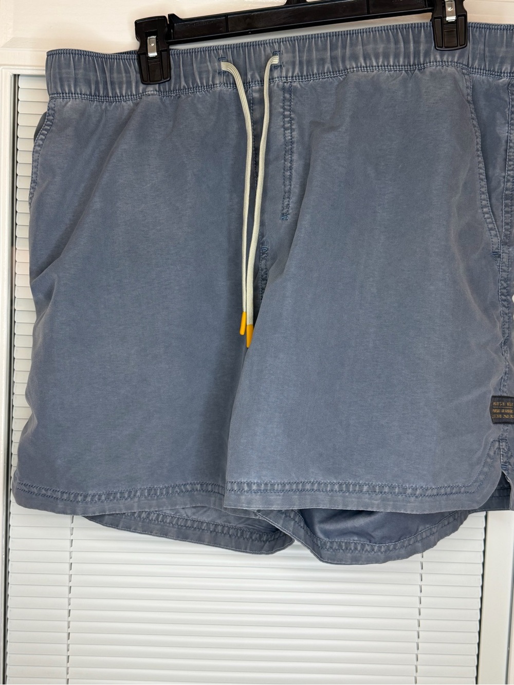 Casual Drawstring Hybrid Shorts in Slate (Men)